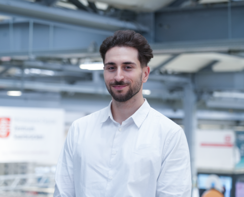 </p>
<p><center>Oliver Müller</center>